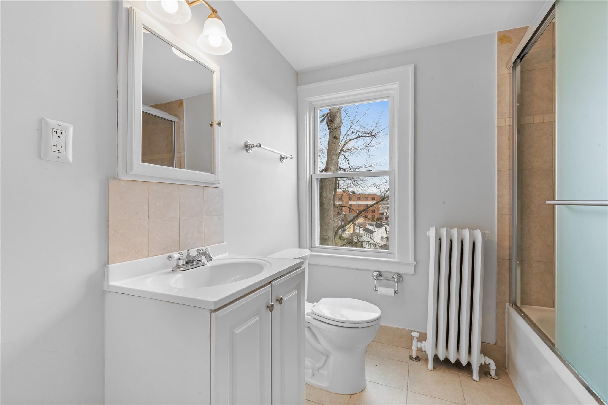 12 Bolling Place, Greenwich, Connecticut image 22