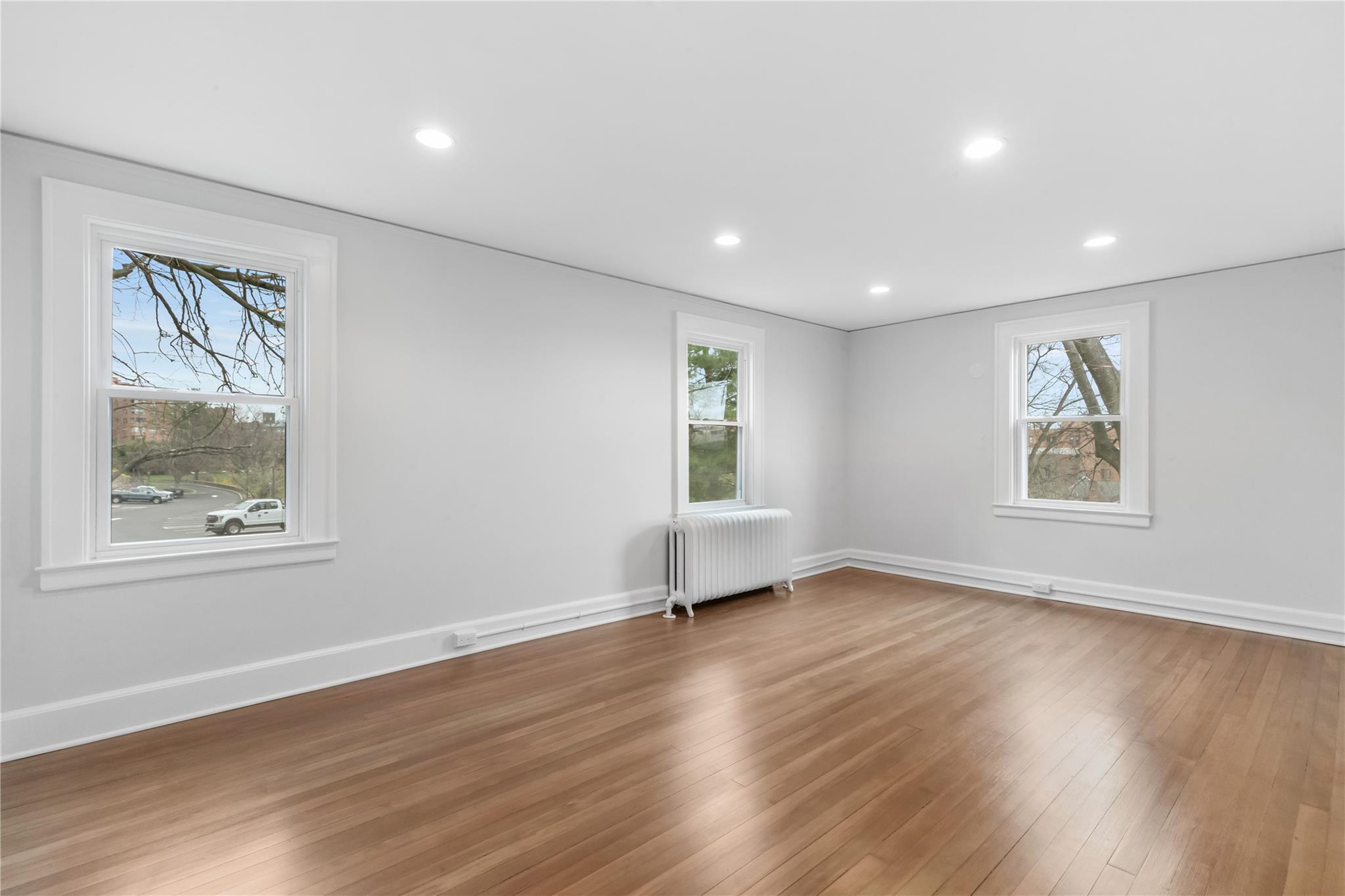 12 Bolling Place, Greenwich, Connecticut image 18