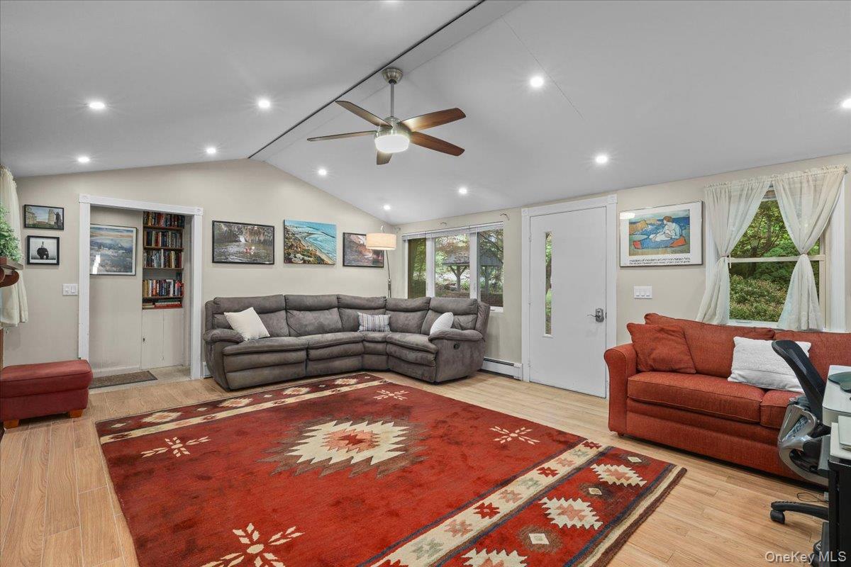 106 Ridgeland Road