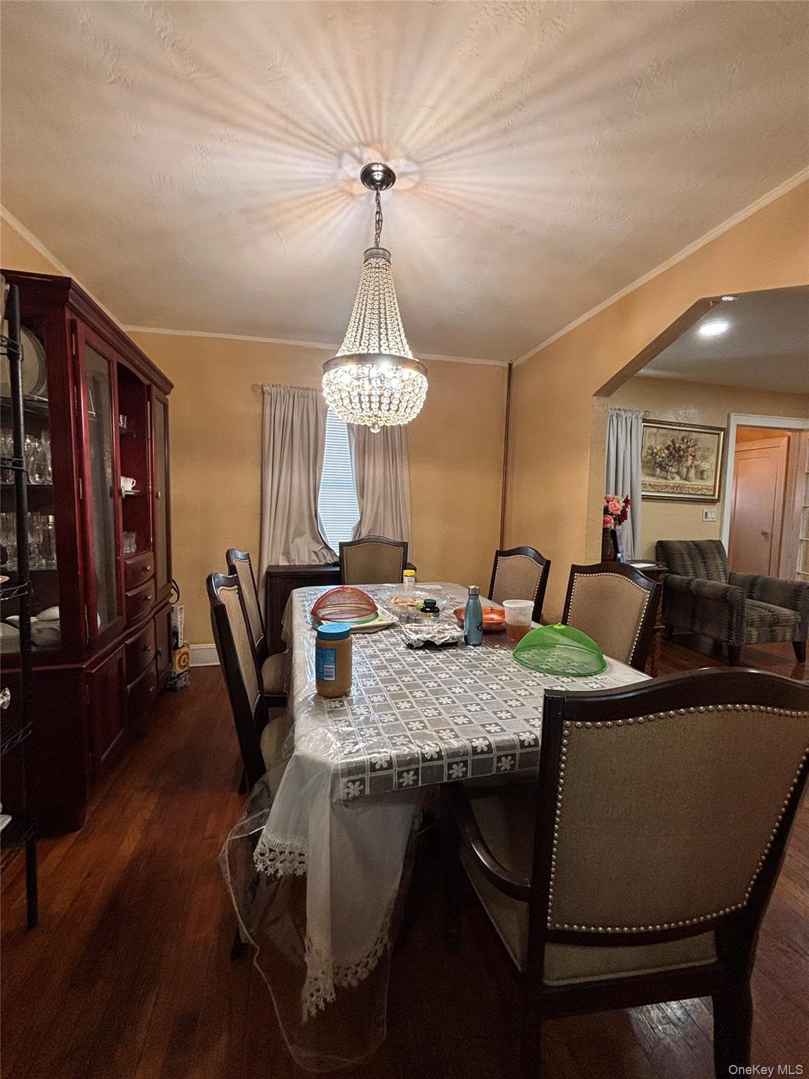 18608 Brinkerhoff Avenue