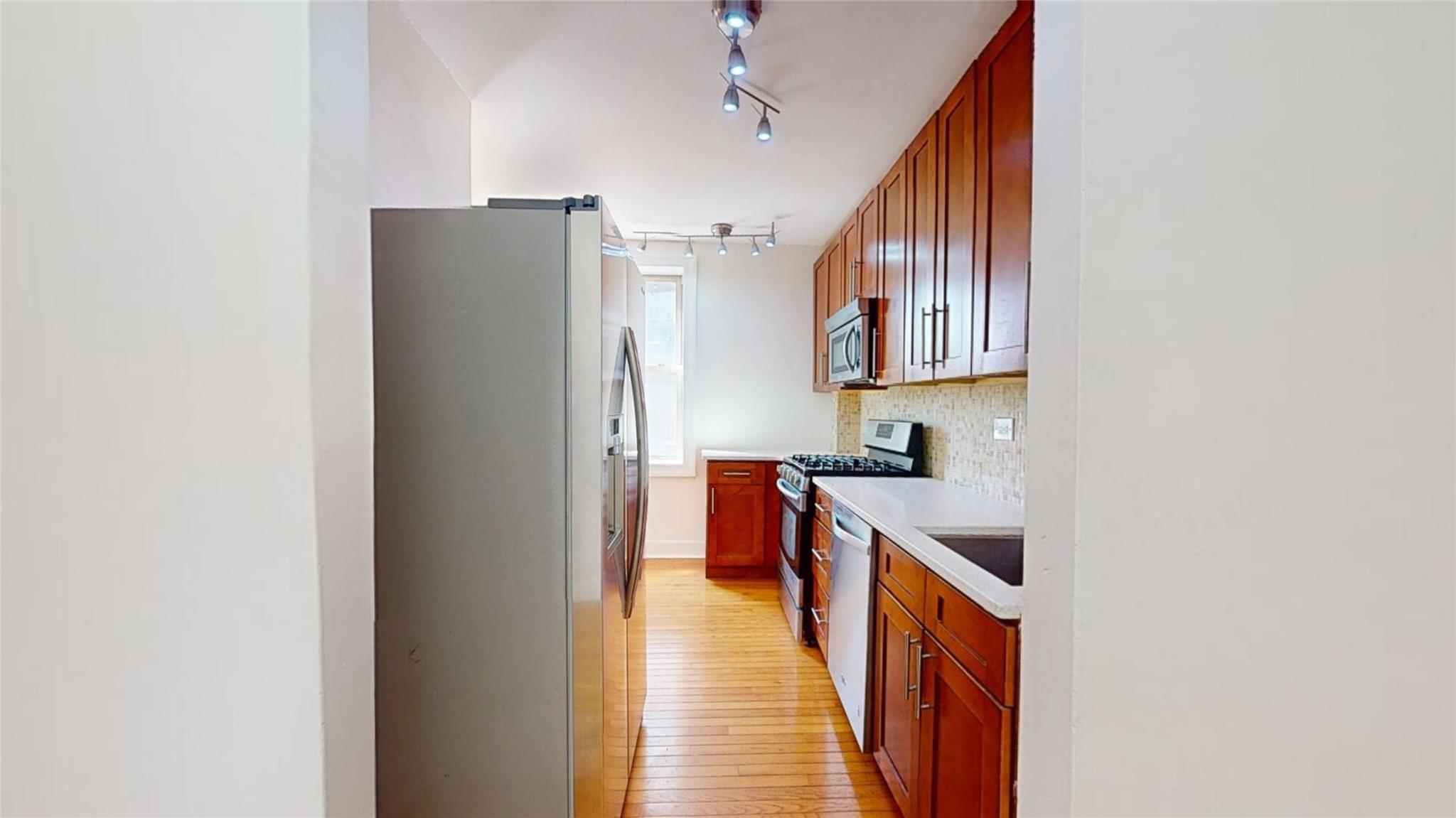 43-10 48th Avenue #APT 3B, Woodside, New York image 5