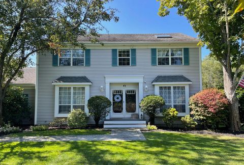 43 Southfield Road Baiting Hollow NY 11933