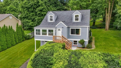 Photo of 7 Highland Drive, Cortlandt Manor, NY 10567 (MLS # 1045502)