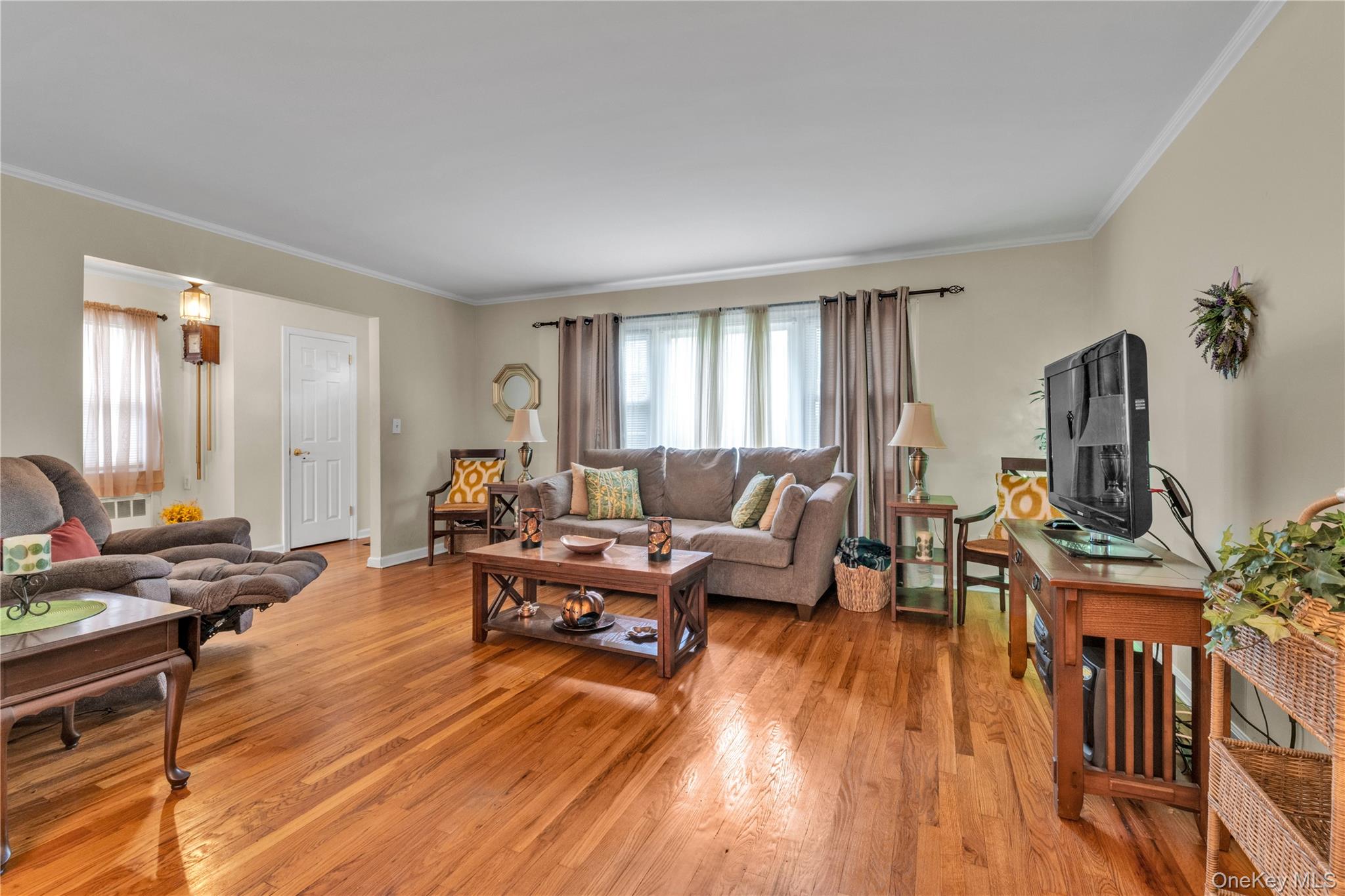 275 New Hyde Park Road