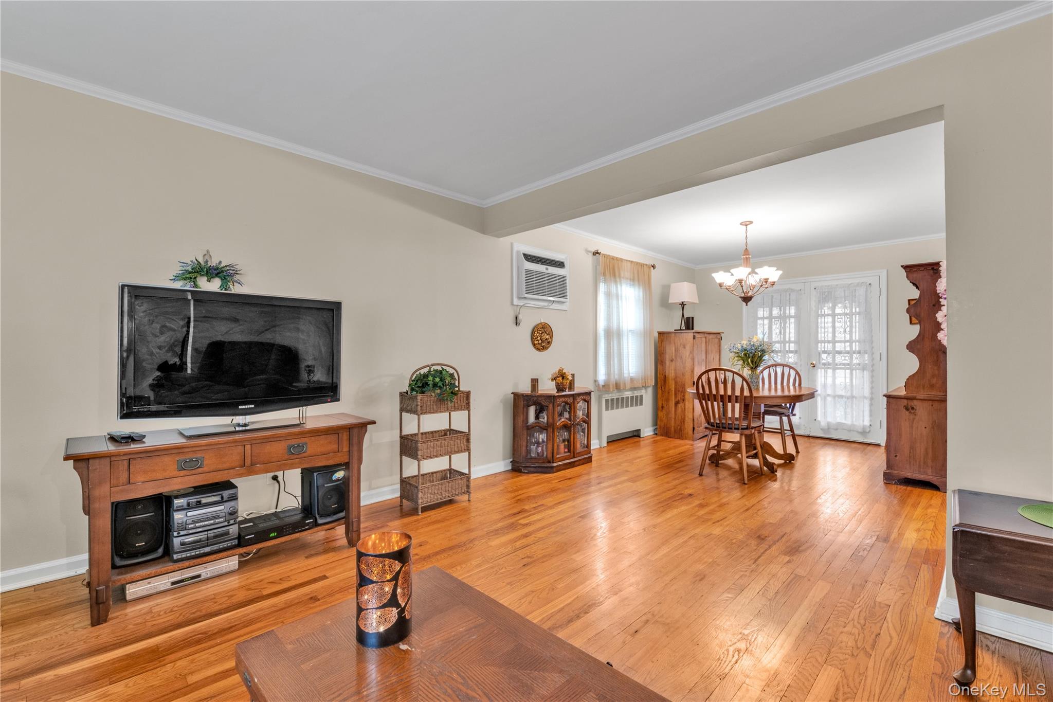275 New Hyde Park Road