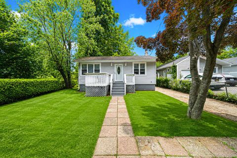 Homes For Sale - 411 Glen Drive<br/> Shirley, NY 11967