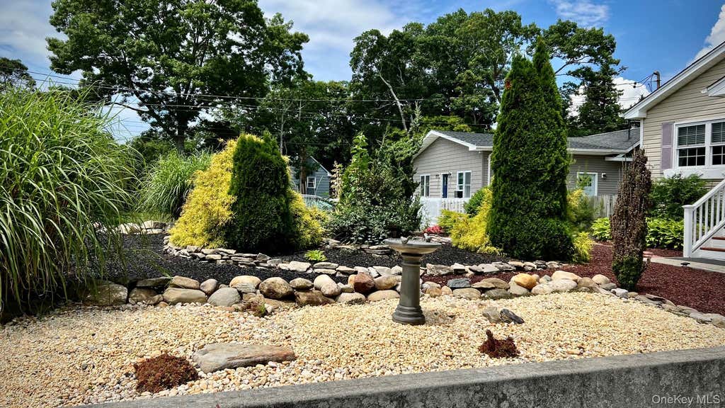 Photo of 89 Rugby Drive, Shirley, NY 11967 (MLS # 1019612)