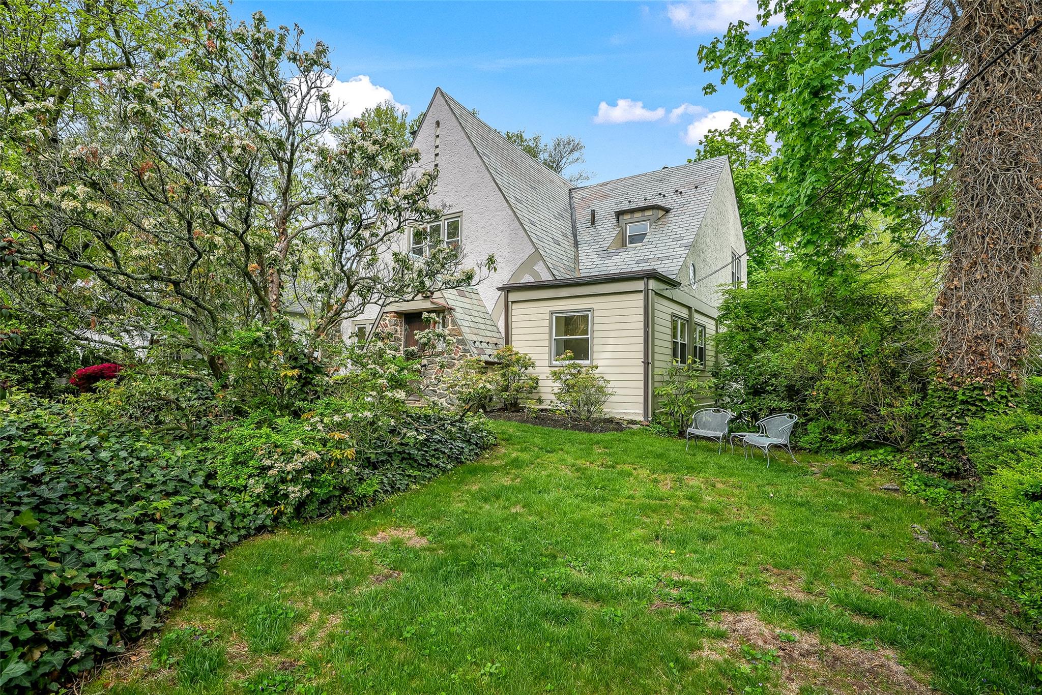 654 Forest Avenue, Larchmont, New York image 36