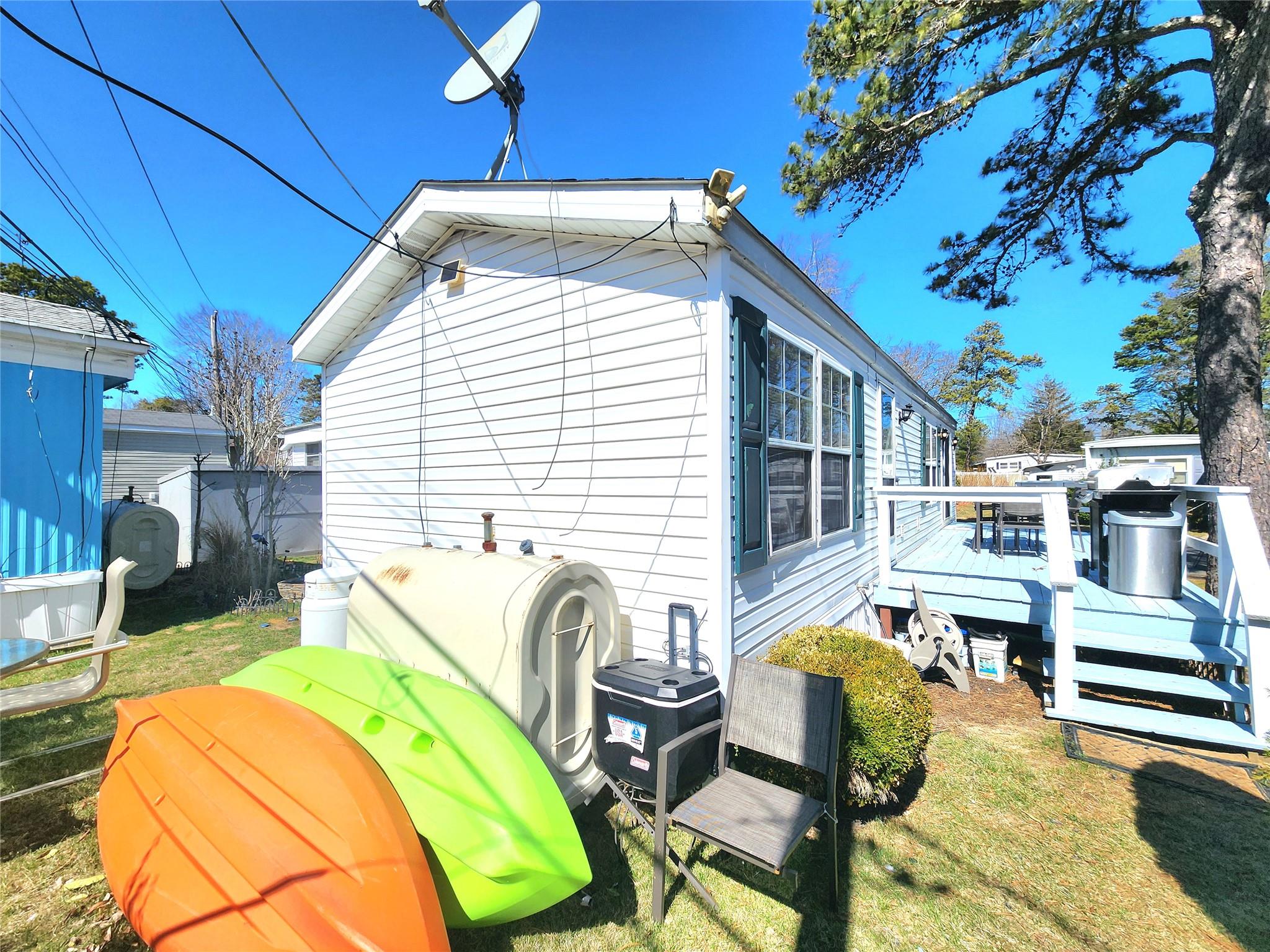 525 Riverleigh Avenue #A19, Riverhead, New York image 12