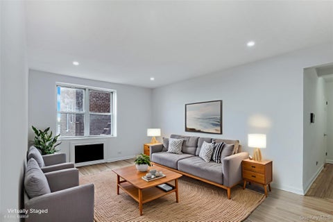 Homes For Sale - 39-20 52nd Street #4D<br/> Woodside, NY 11377