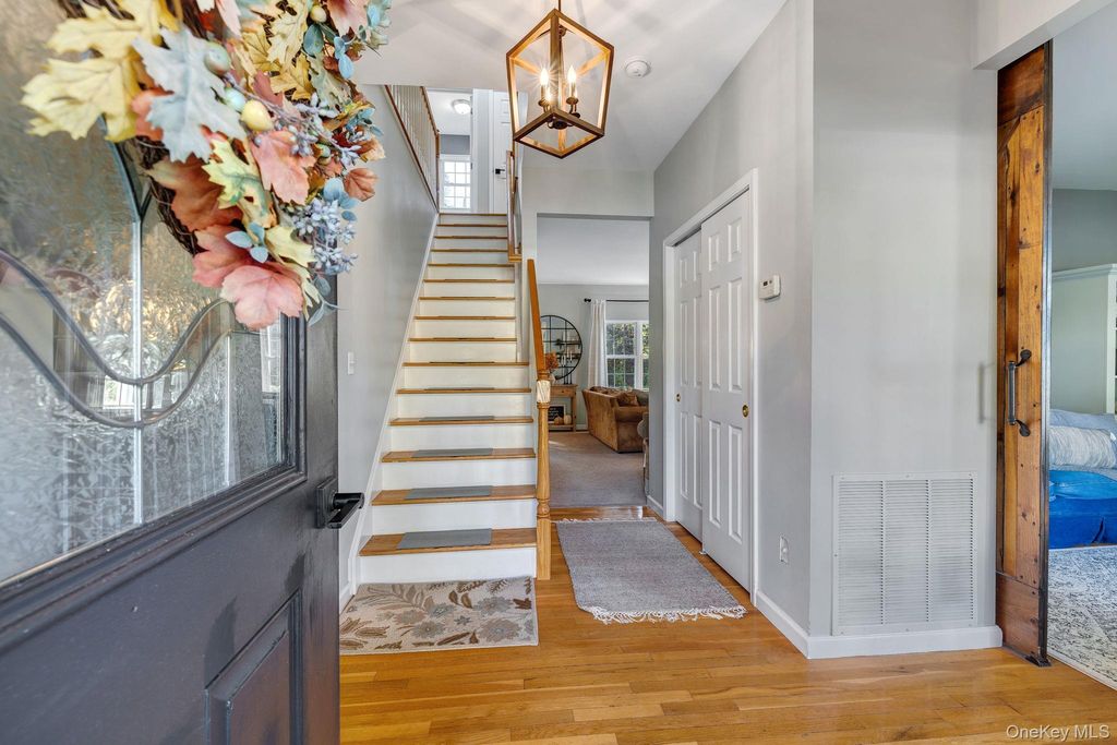 Photo of 58 Red Maple Way, New Windsor, NY 12553 (MLS # 953469)