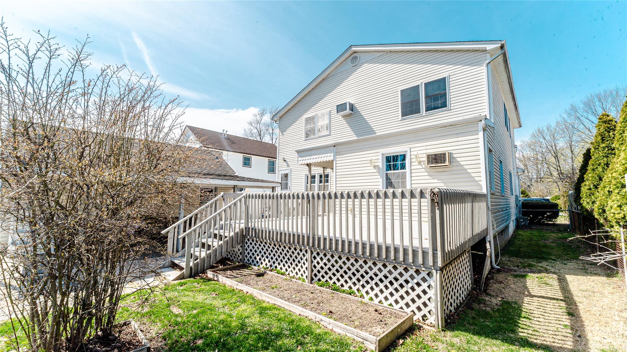 96 17th Street, West Babylon, New York image 33