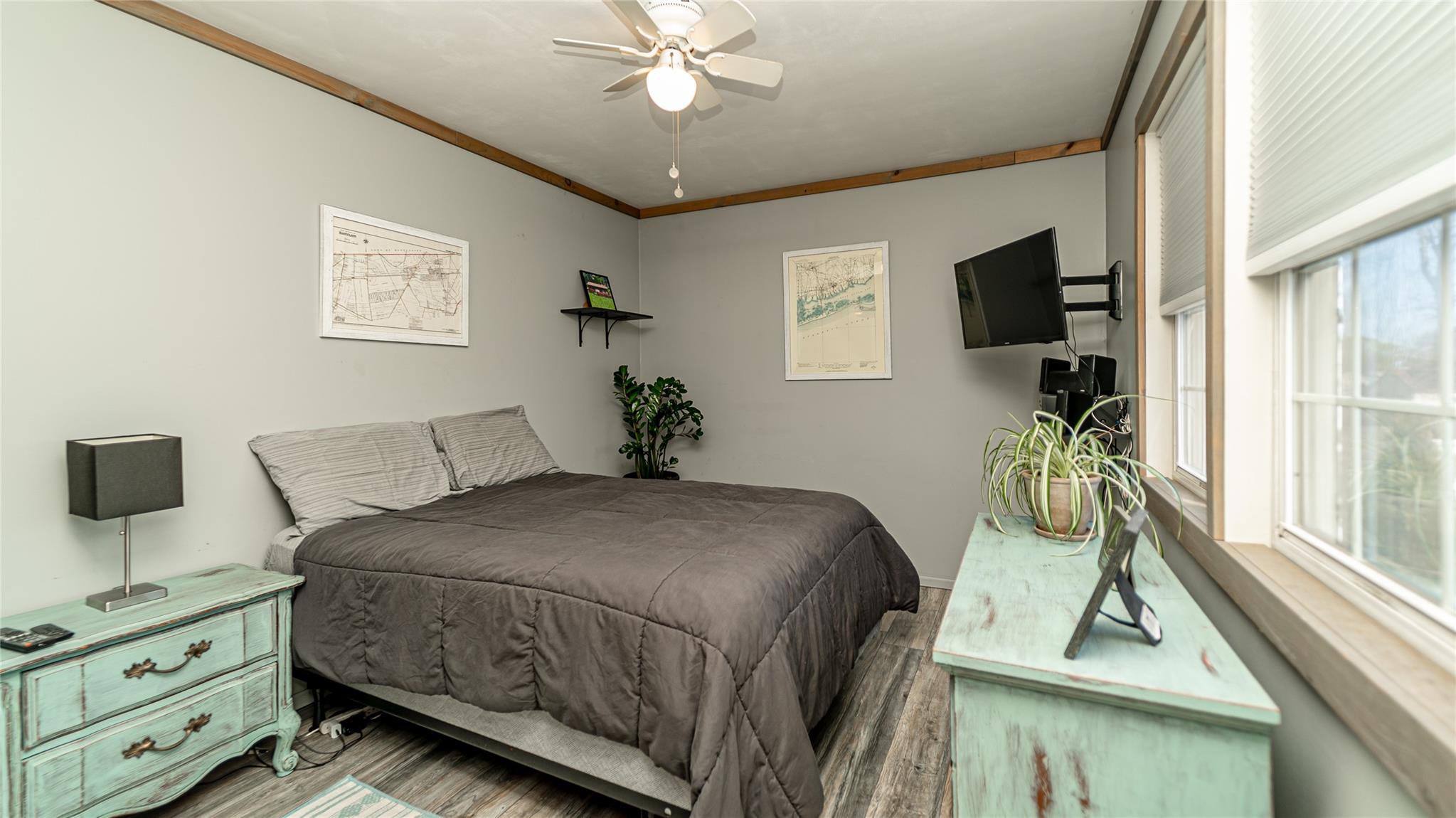 96 17th Street, West Babylon, New York image 31