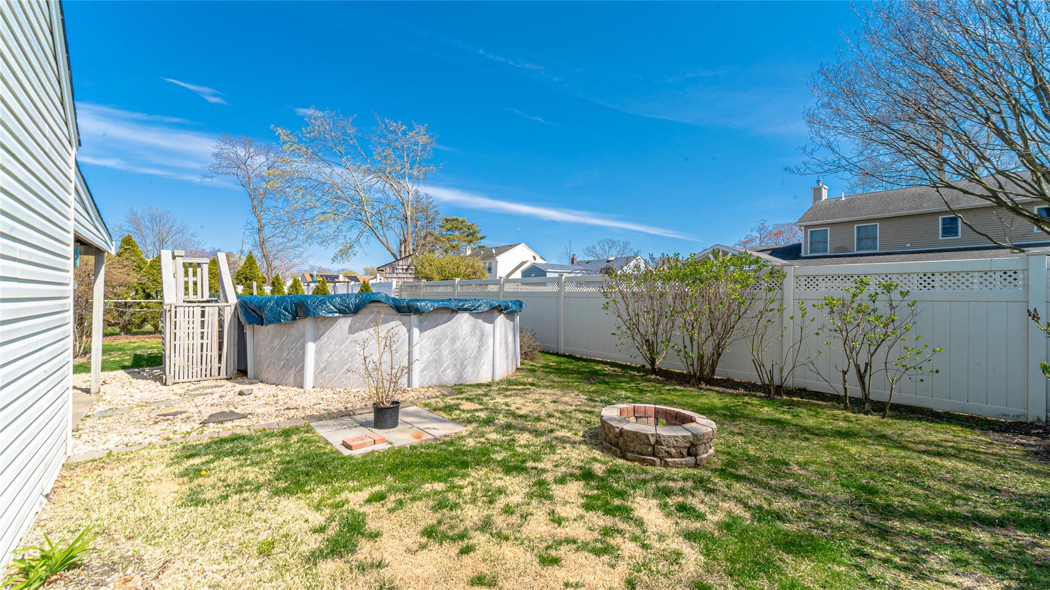 96 17th Street, West Babylon, New York image 37