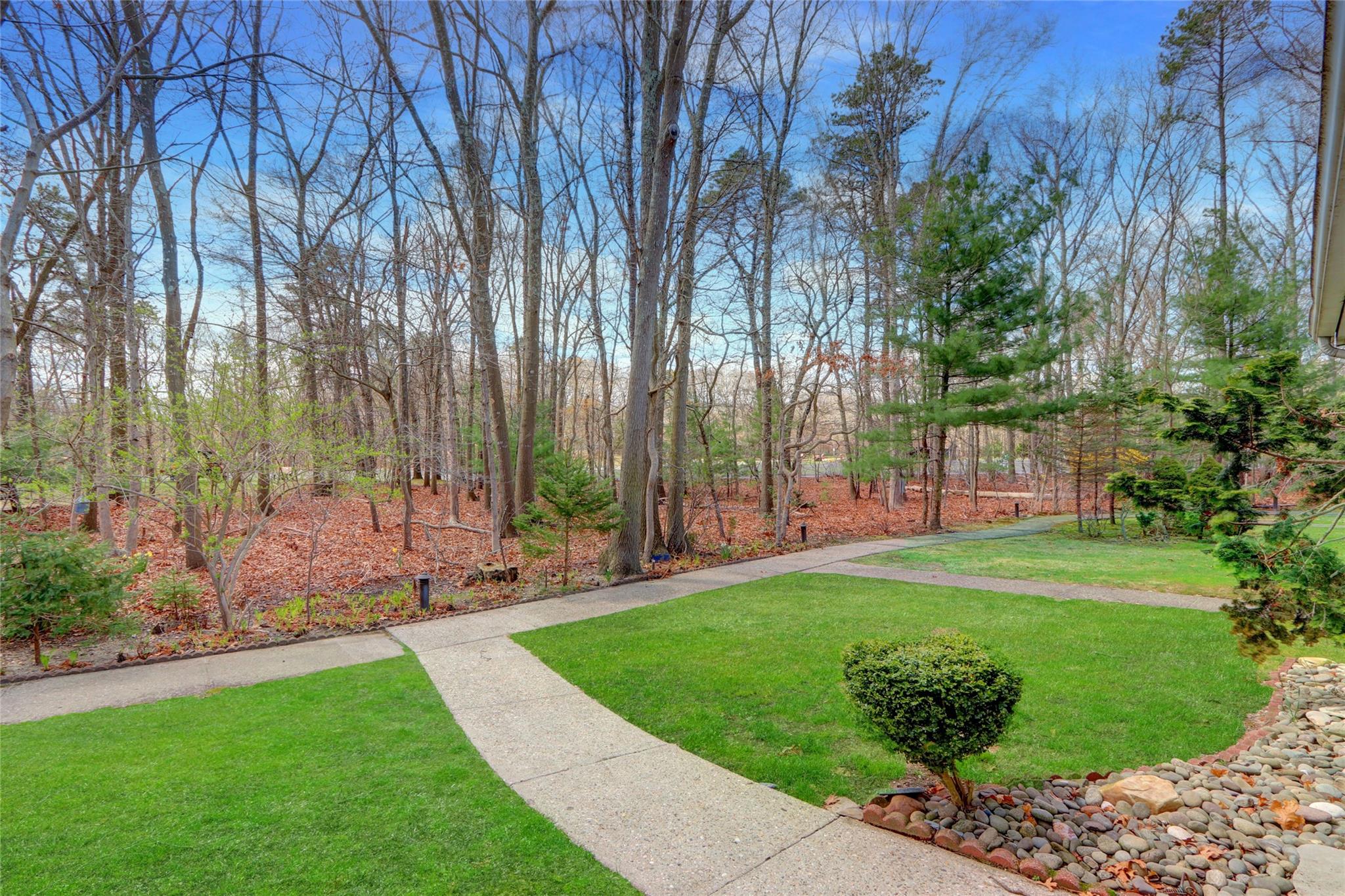 489 Fairway Court #A, Ridge, New York image 20