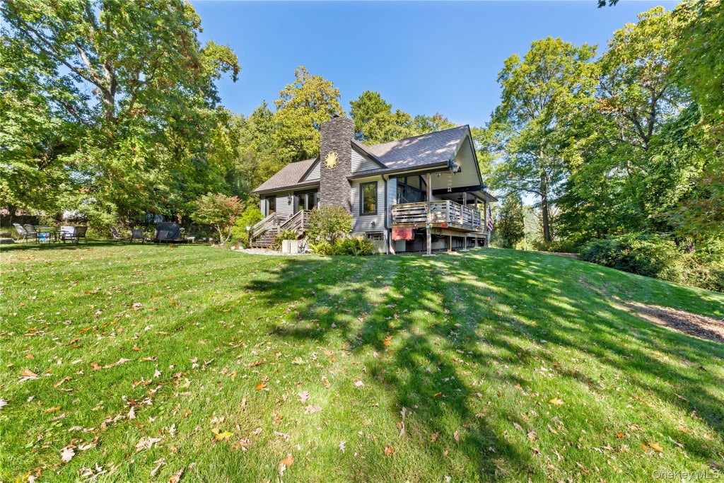Photo of 283 New Hempstead Road, New City, NY 10956 (MLS # 1049311)