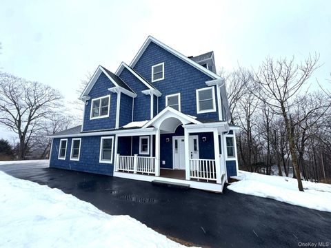 35 Summit Drive Mahopac NY 10541