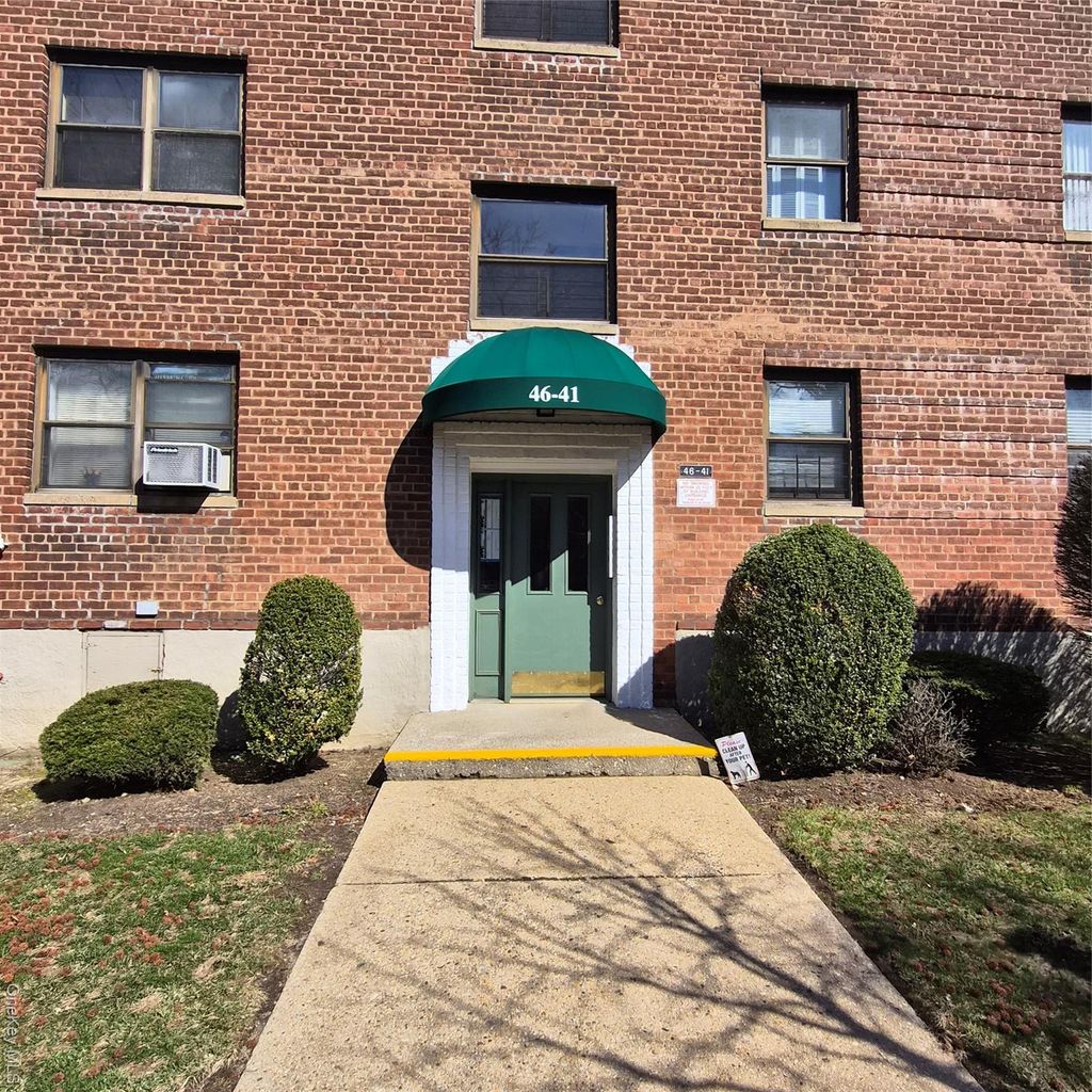 Photo of 46-41 215 Street #2B, Bayside, NY 11361 (MLS # 973050)