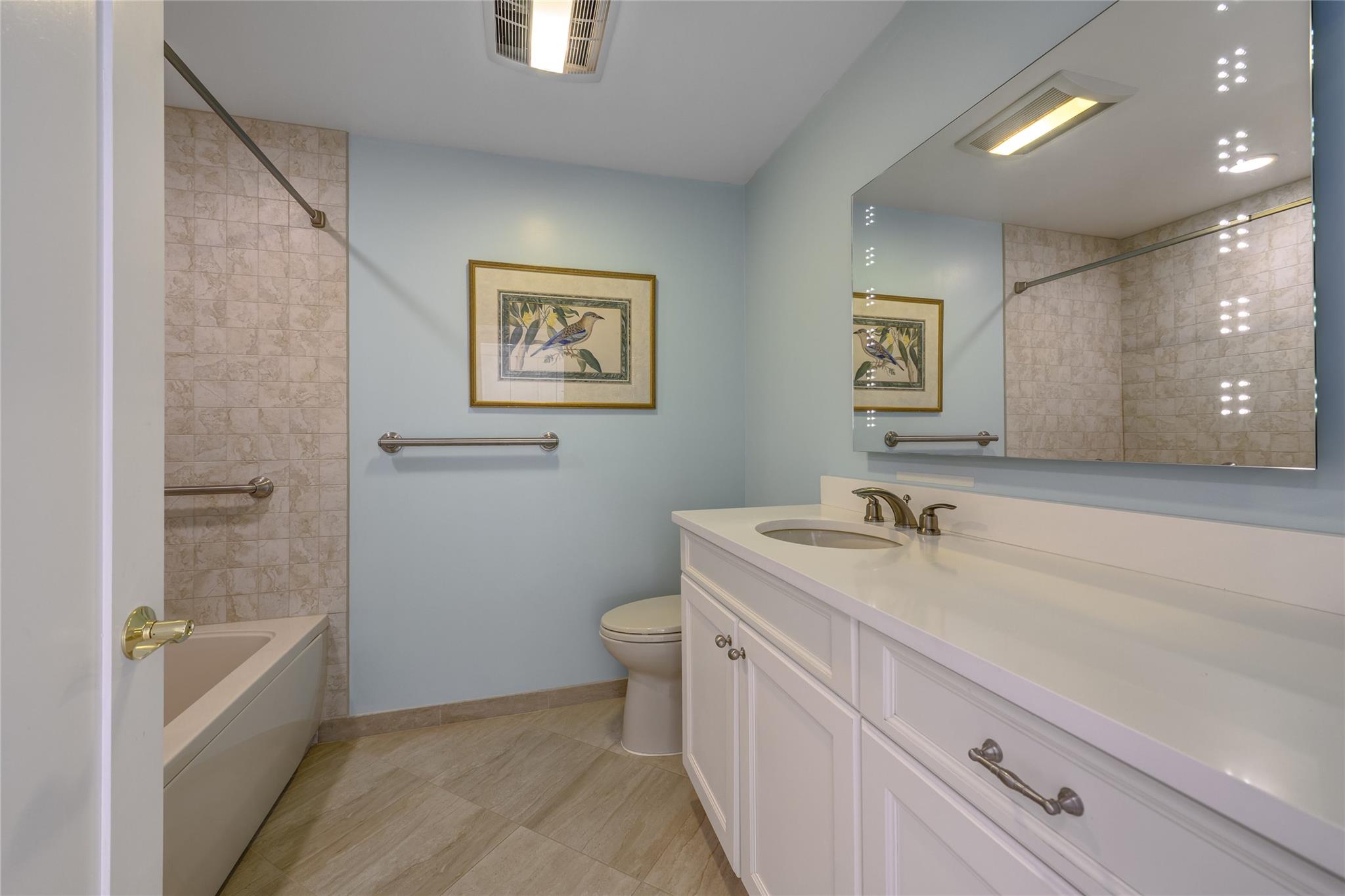 372 Main Street #306, Port Washington, New York image 20