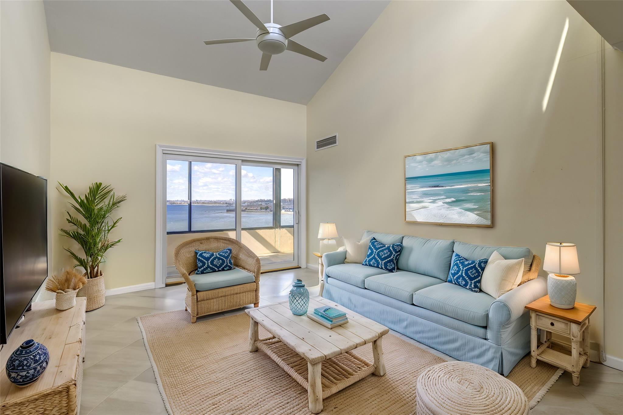 372 Main Street #306, Port Washington, New York image 5