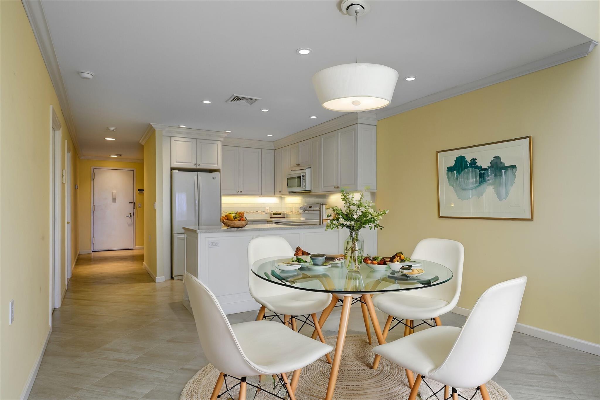 372 Main Street #306, Port Washington, New York image 10