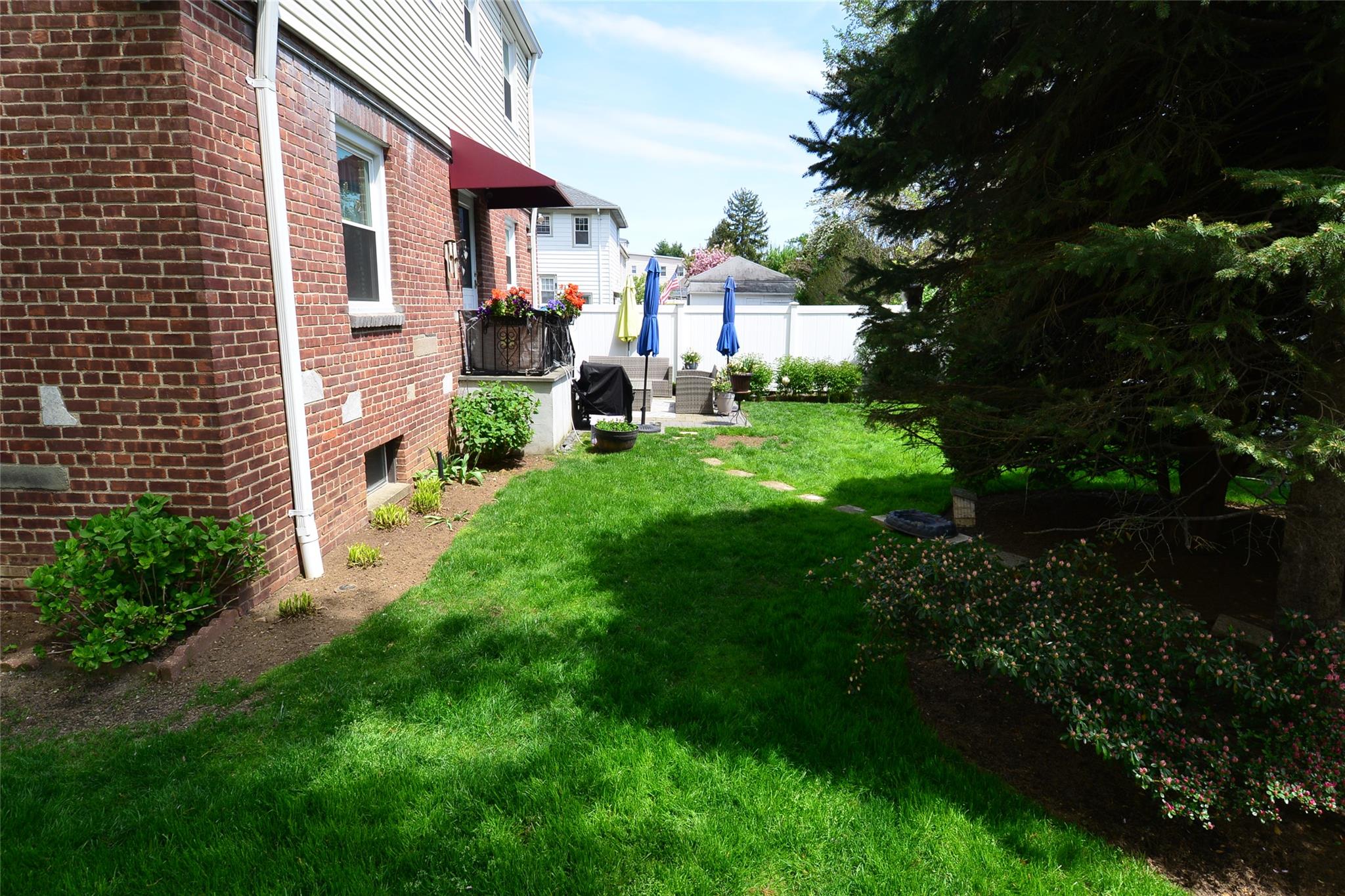 12 Yonkers Avenue, Tuckahoe, New York image 7