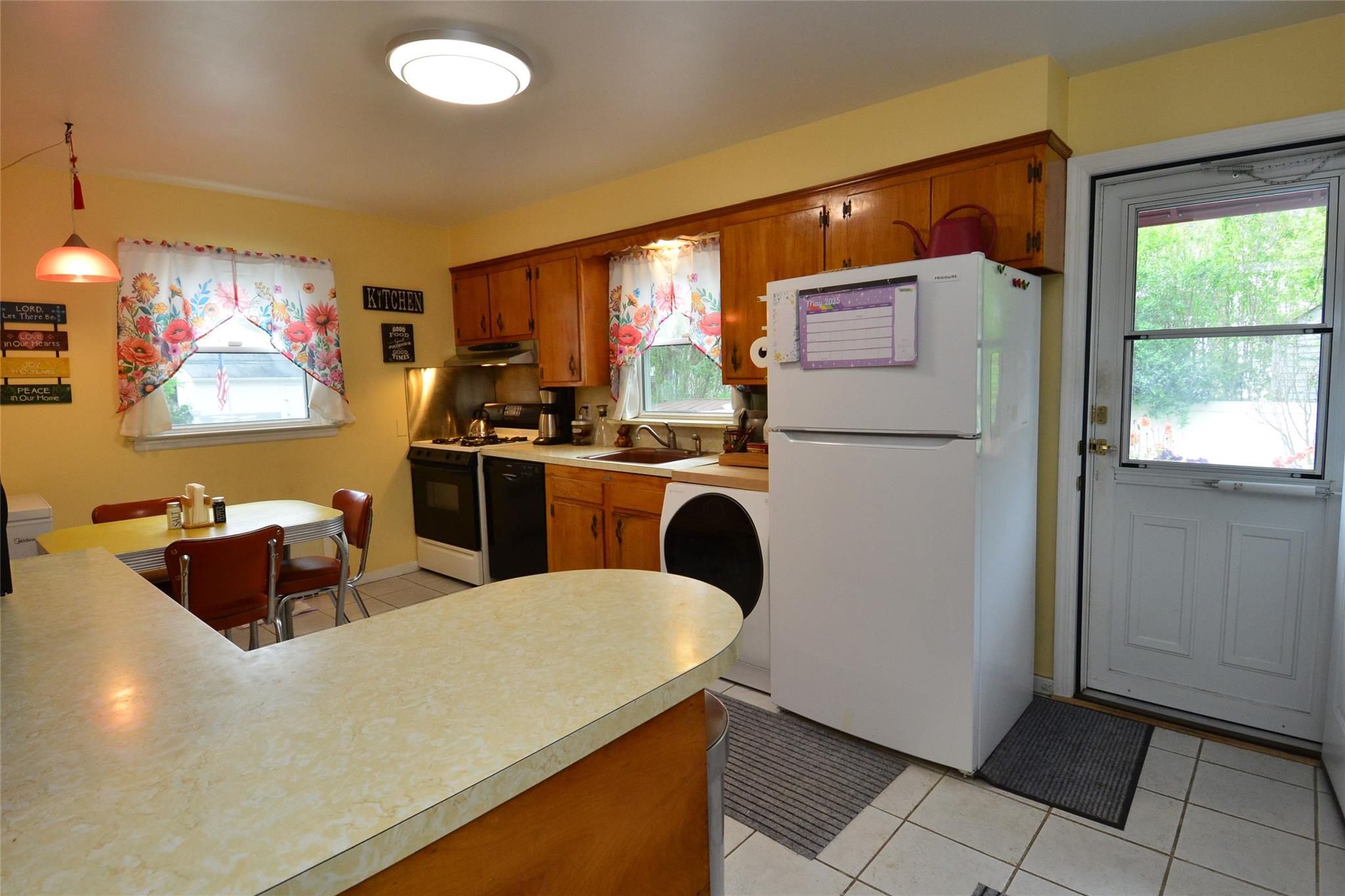 12 Yonkers Avenue, Tuckahoe, New York image 16