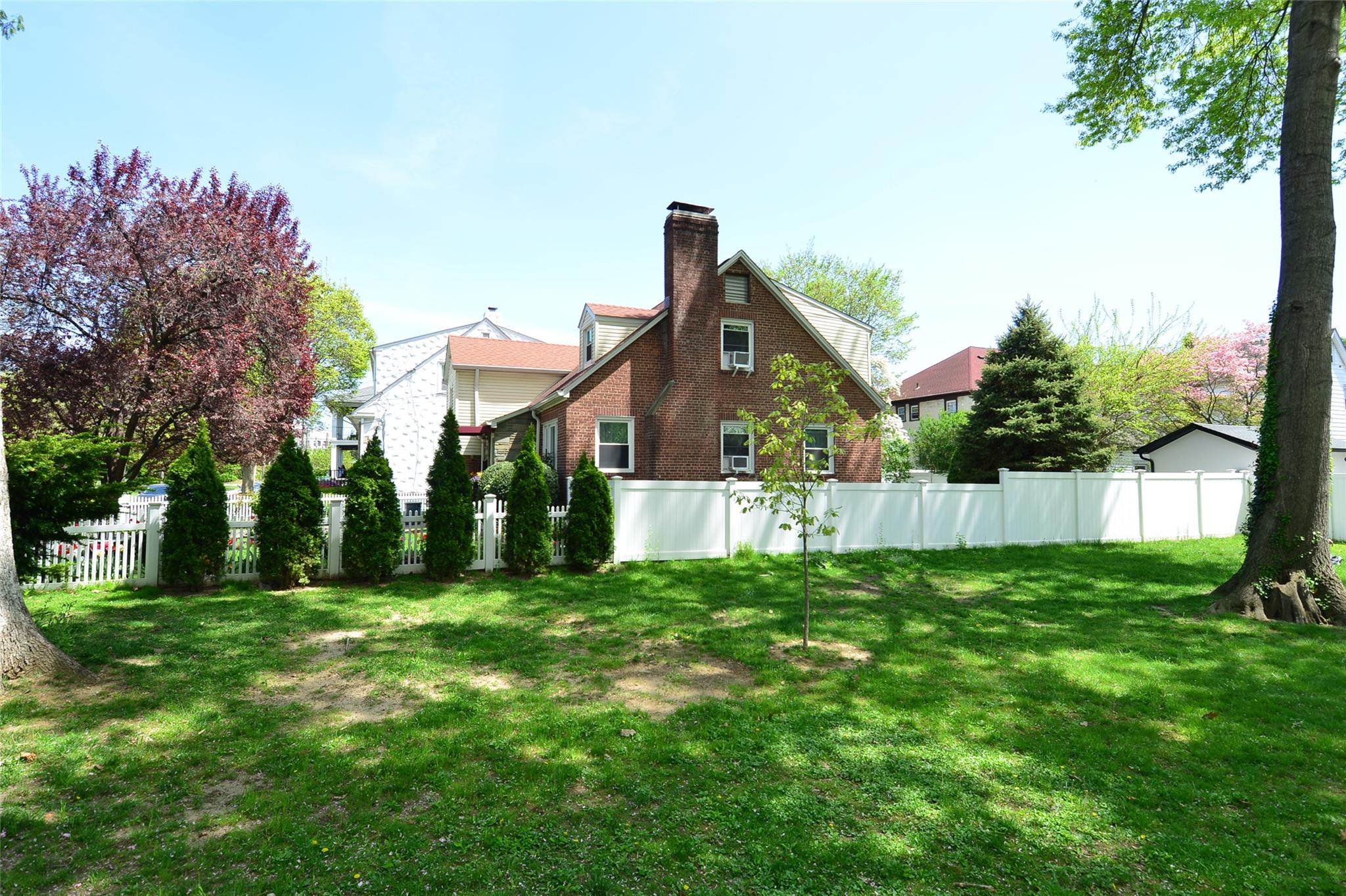 12 Yonkers Avenue, Tuckahoe, New York image 5