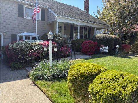 Homes For Sale - 30 Tremont Street<br/> Nassau County, Garden City, NY 11530