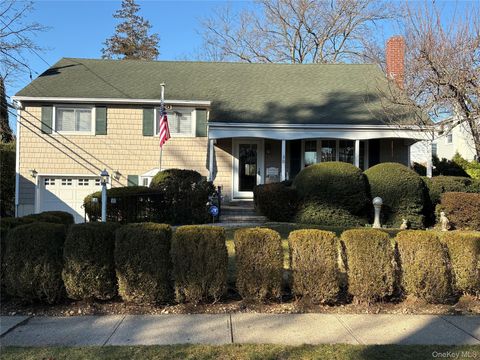 30 Tremont Street Garden City NY 11530