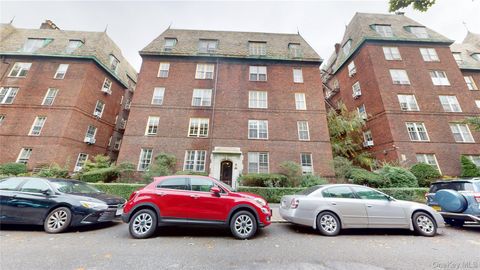Photo of 34-37 80th Street #32, Jackson Heights, NY 11372 (MLS # 924066)