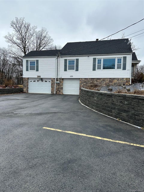 Photo for 2458 Route 302 2474