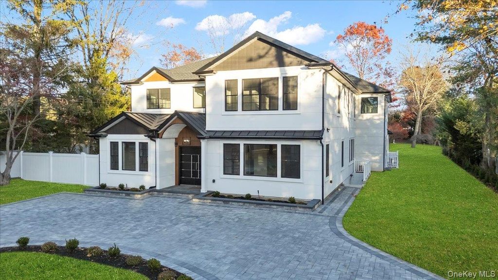 Photo of 1130 Carlls Straight Path, Dix Hills, NY 11746 (MLS # 936874)