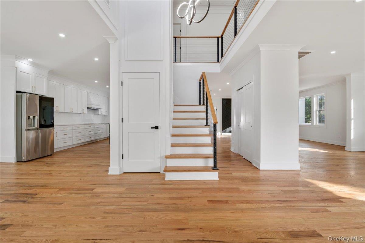 Dix Hills, New York 11746, United States, 5 Bedrooms Bedrooms, ,7 BathroomsBathrooms,Residential,Active,247573