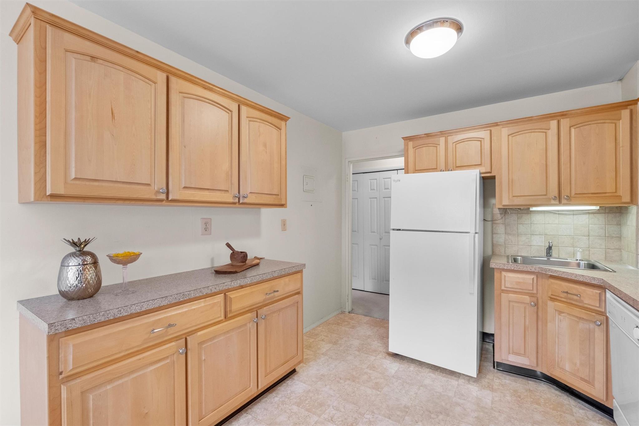1 Lakeview Drive #1L, Peekskill, New York image 17
