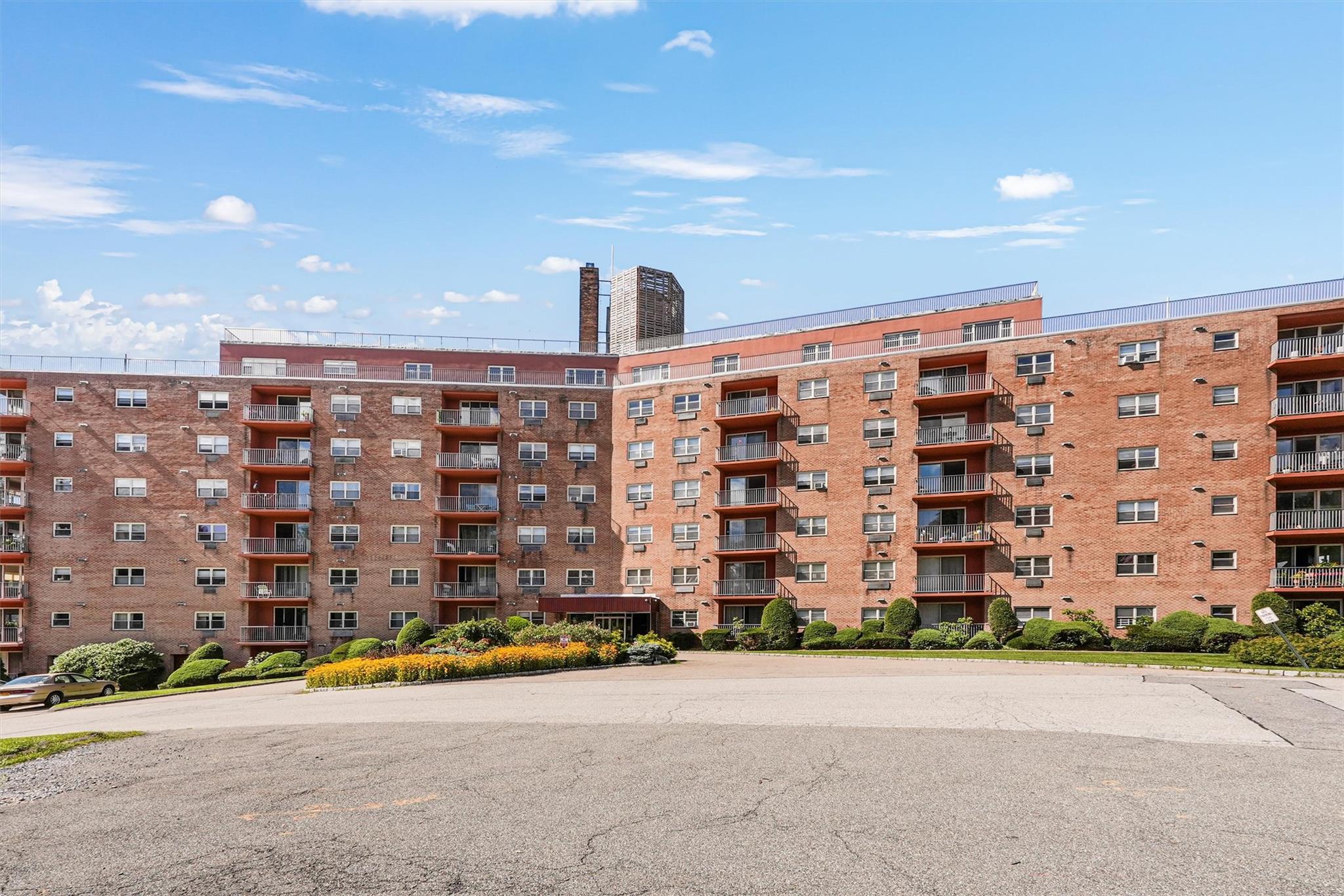 1 Lakeview Drive #1L, Peekskill, New York image 37