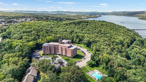 1 Lakeview Drive 1L Peekskill NY 10566
