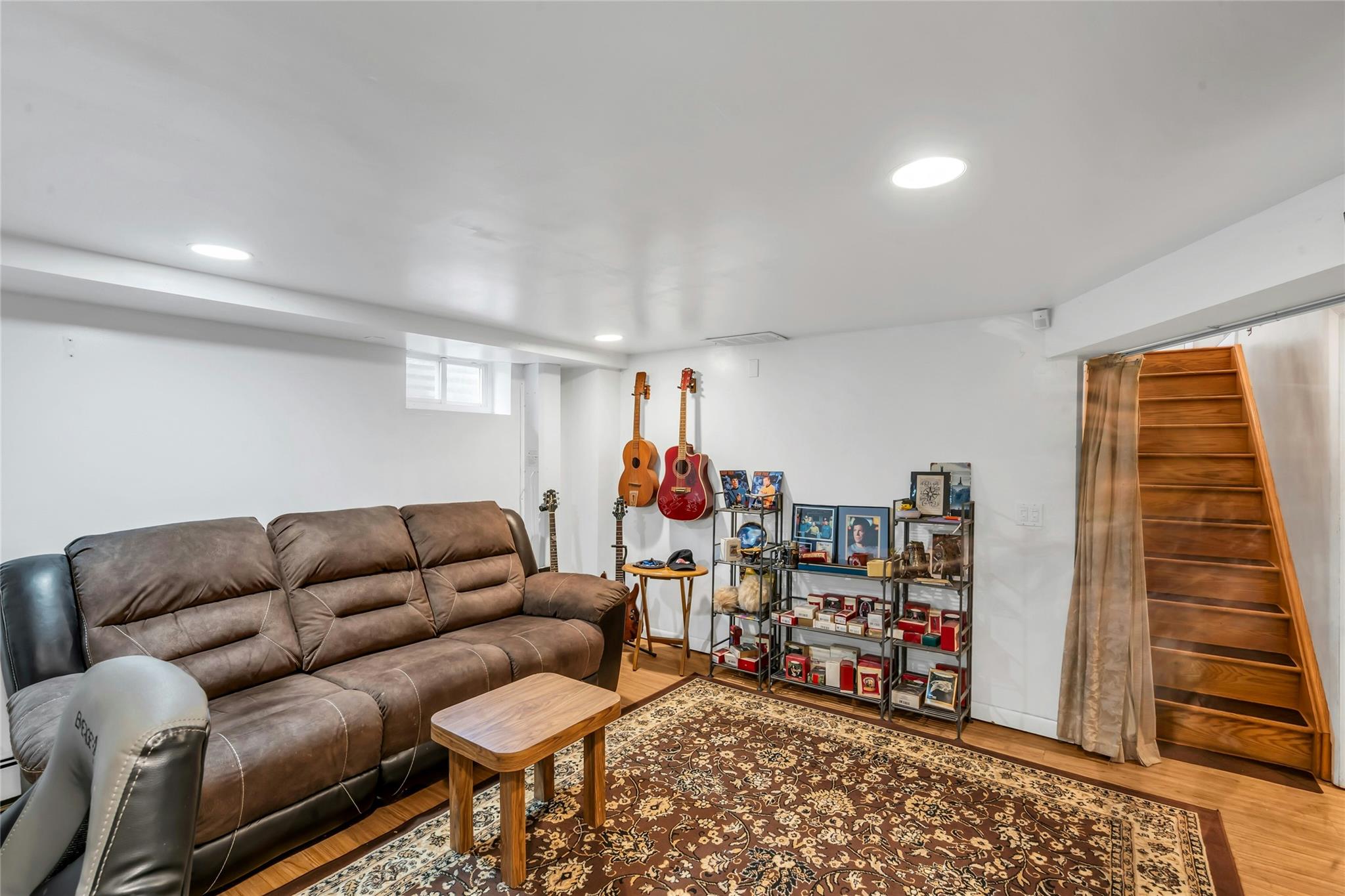 7 Cobb Court, Huntington, New York image 22