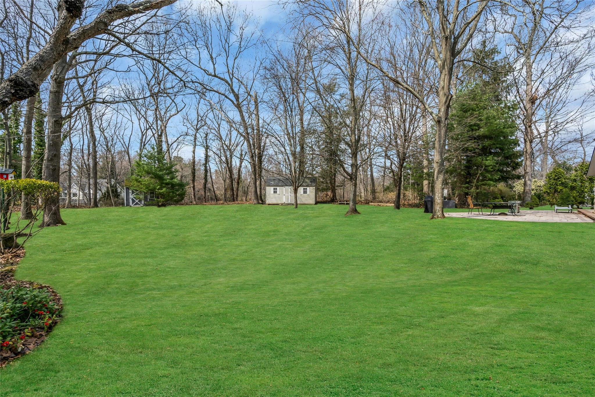7 Cobb Court, Huntington, New York image 30