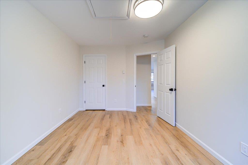 31 Edelweiss Drive, Woodridge, Florida image 20