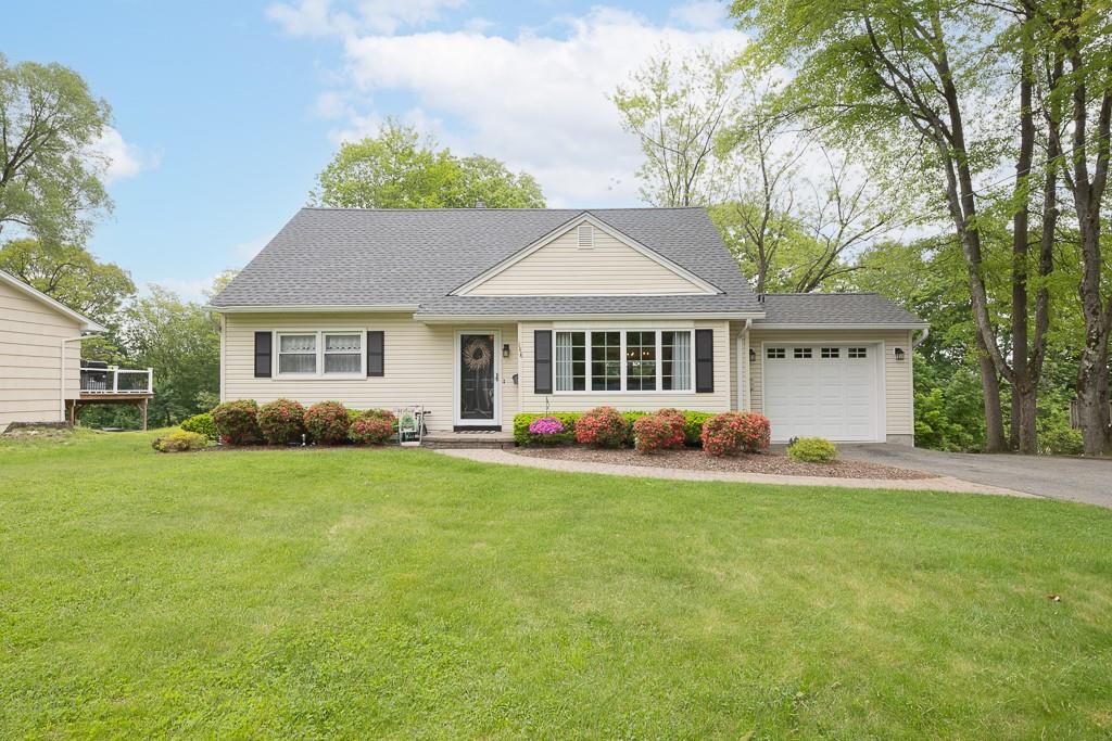 164 N Lincoln Street, Pearl River, New York image 4