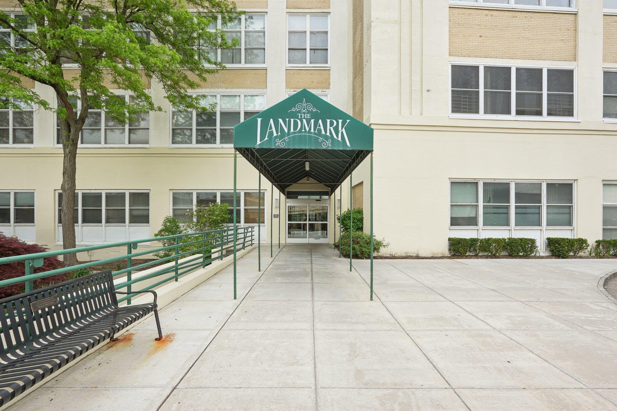 1 Landmark Square 314