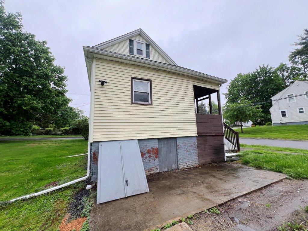 67 S Remsen Avenue, Wappingers Falls, New York image 13
