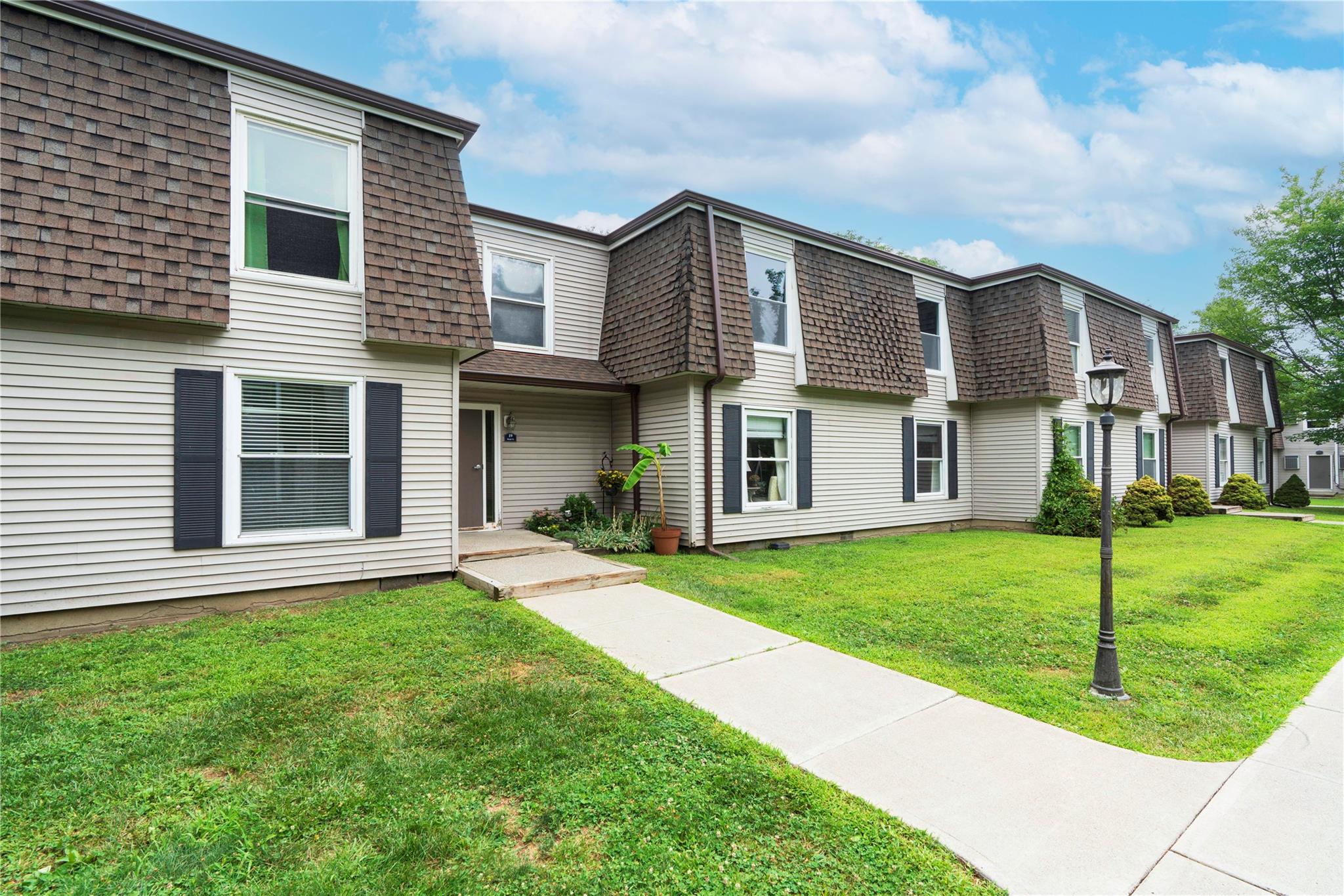 19 B Stout Court B