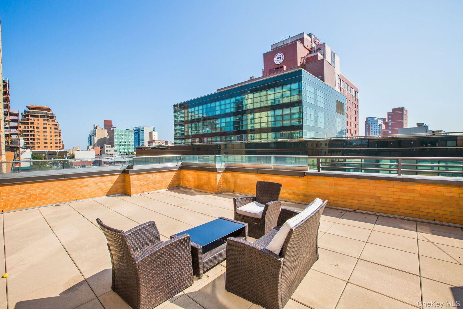 39-16 Prince Street 5A