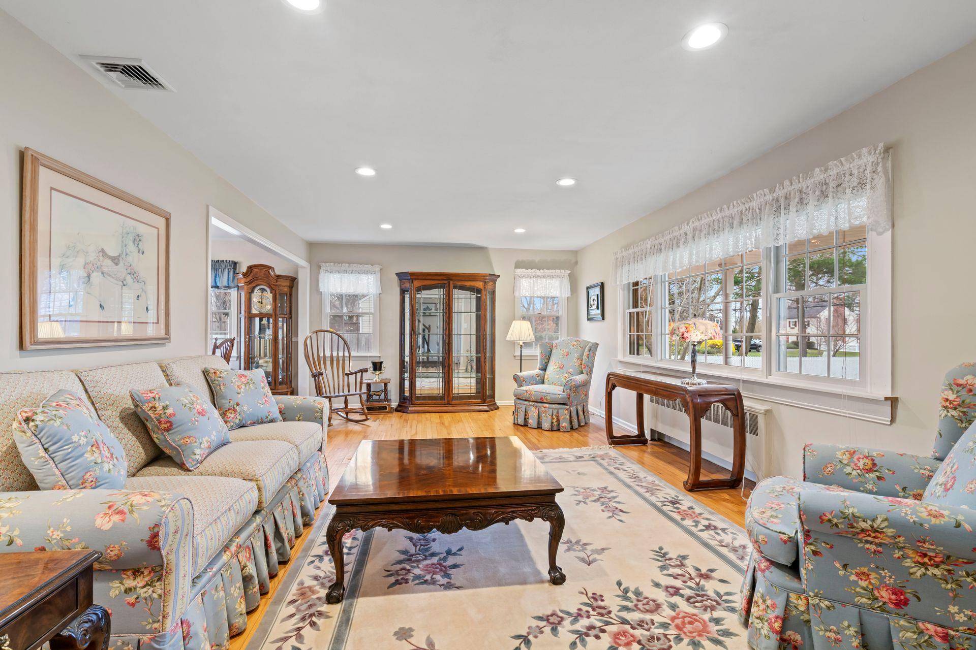 14 Hillside Avenue, Saint James, Florida image 6