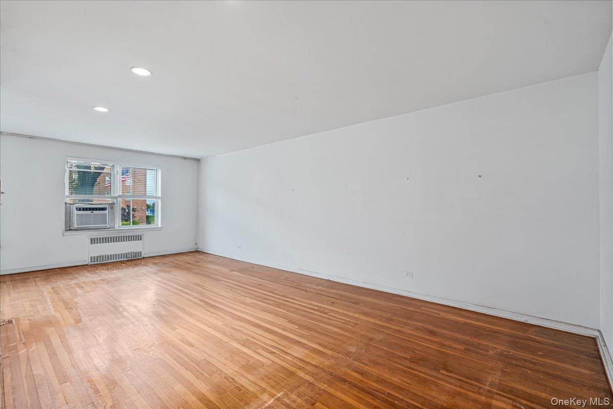 16241 Powells Cove Boulevard 2S