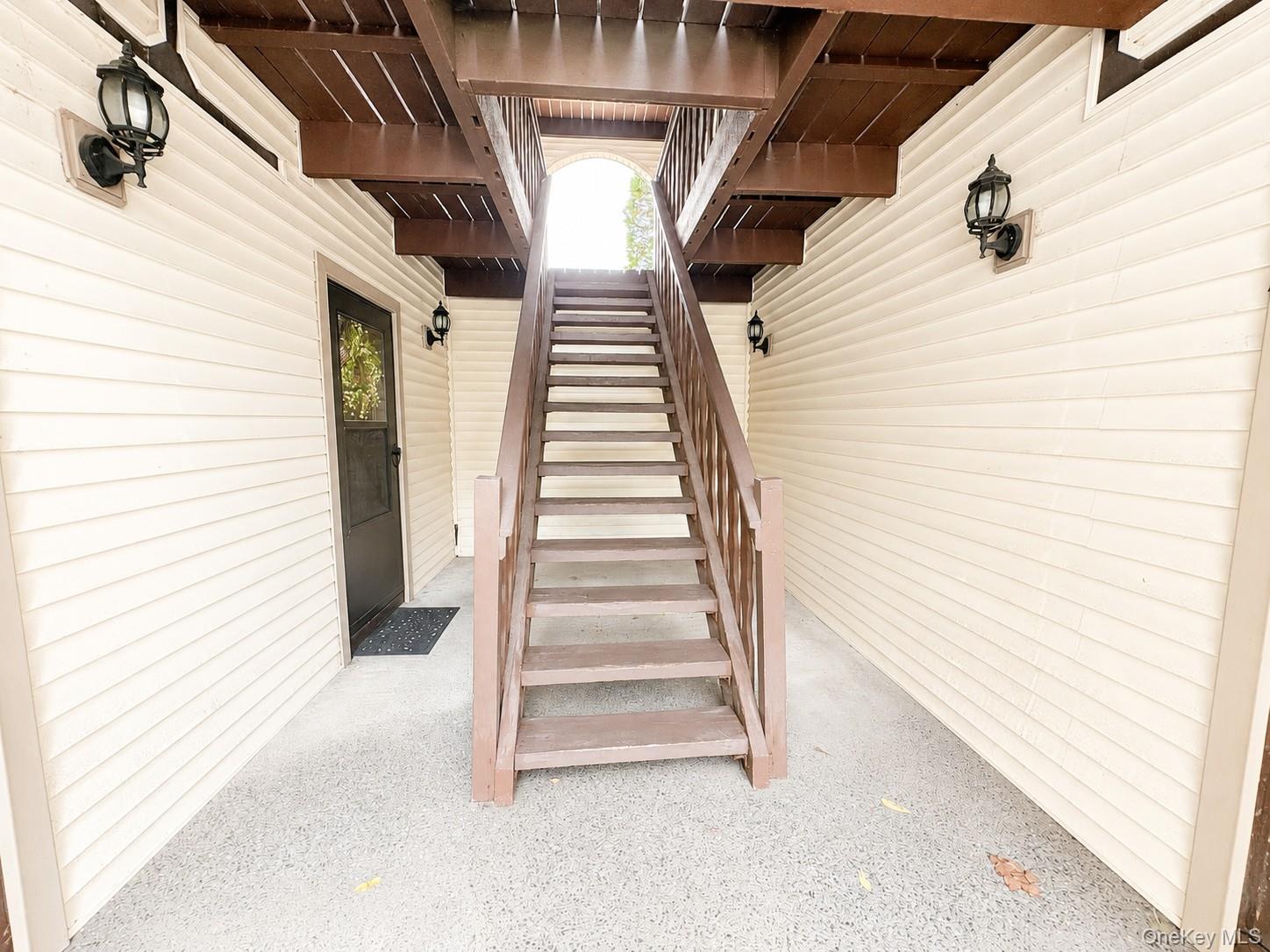21 Village Park Drive 2C - Photo 2
