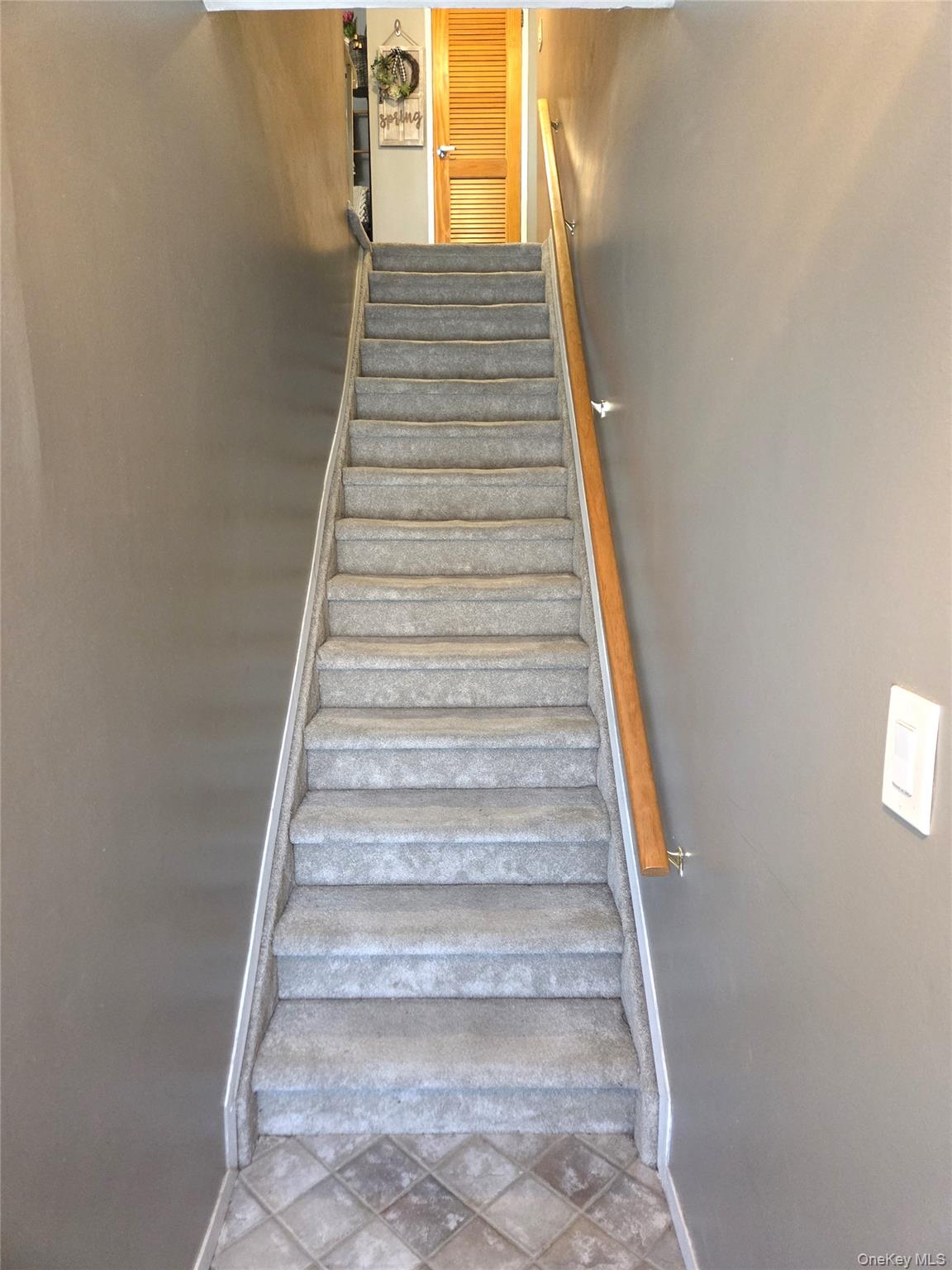 655 Middle Country 6A2