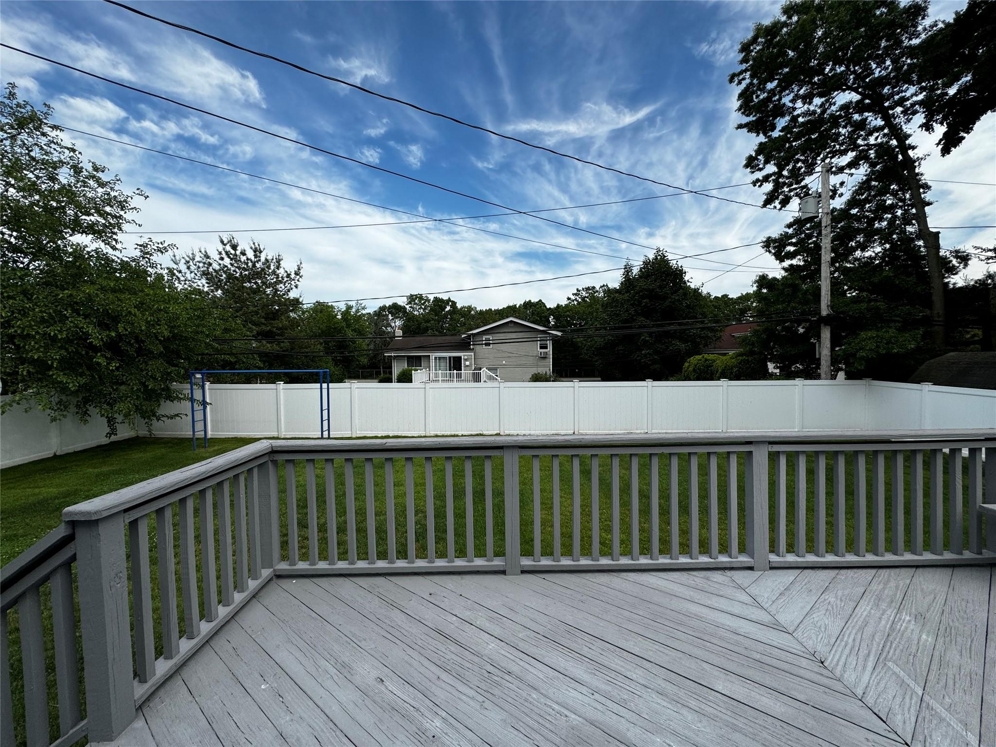 194 Birchwood Park Drive, Jericho, New York image 12